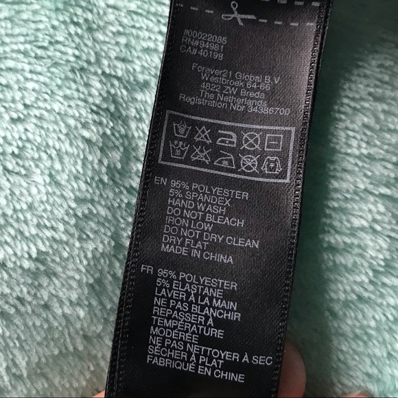 Forever 21 mini skirt - Picture 5 of 5